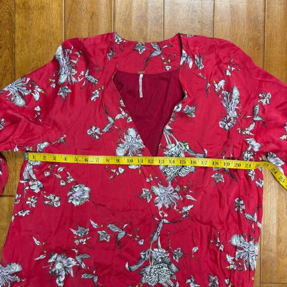 Free People Womens Kimono Size S Asymmetric Fairy Boho Oversize Midi Artsy Flowy - Picture 14 of 14